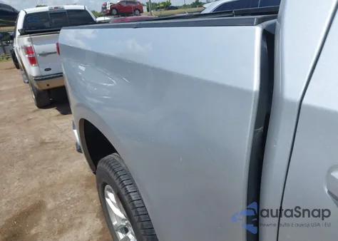 2021 Chevrolet Silverado 1500 4Wd Short Bed Rst из США, поврежденный, VIN 3GCUYEED5MG253156